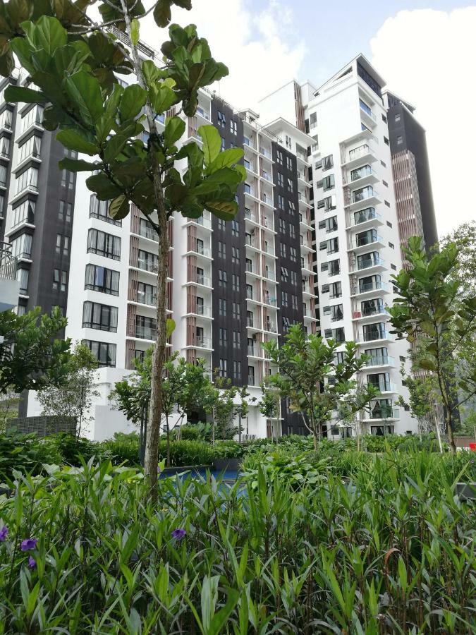 Appartamento The Tropic@Midhill Genting Resorts World Genting Esterno foto